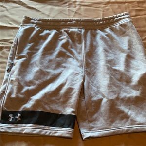 Men’s underarmour sweat shorts
